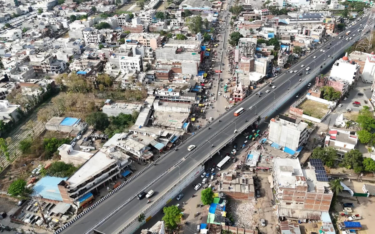 lucknow deva road real estate